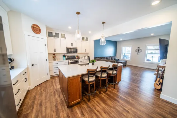 $899,900 | 1017 Chester Avenue Southeast, Rochester, MN 55904