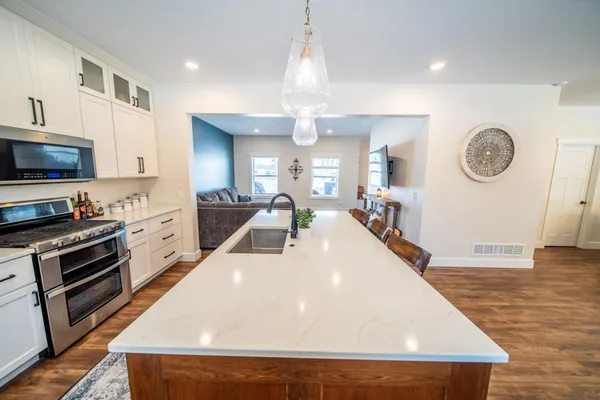 $899,900 | 1017 Chester Avenue Southeast, Rochester, MN 55904