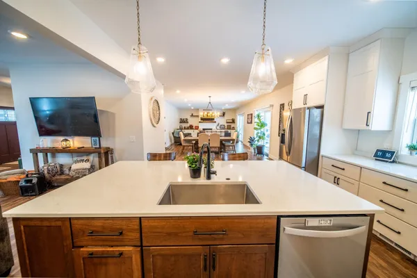 $899,900 | 1017 Chester Avenue Southeast, Rochester, MN 55904