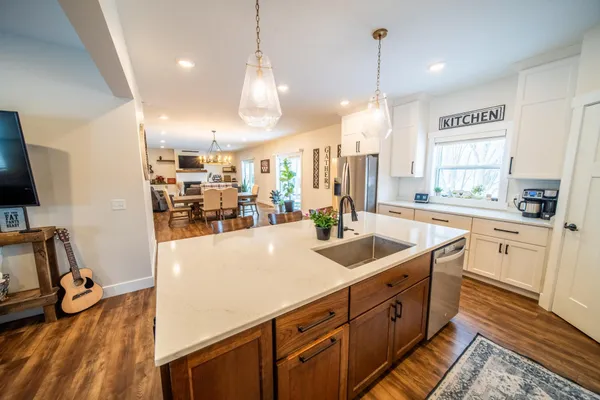 $899,900 | 1017 Chester Avenue Southeast, Rochester, MN 55904