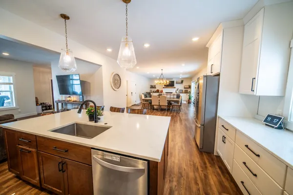 $899,900 | 1017 Chester Avenue Southeast, Rochester, MN 55904