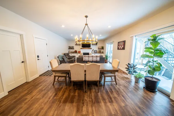 $899,900 | 1017 Chester Avenue Southeast, Rochester, MN 55904