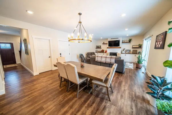 $899,900 | 1017 Chester Avenue Southeast, Rochester, MN 55904