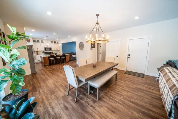 $899,900 | 1017 Chester Avenue Southeast, Rochester, MN 55904