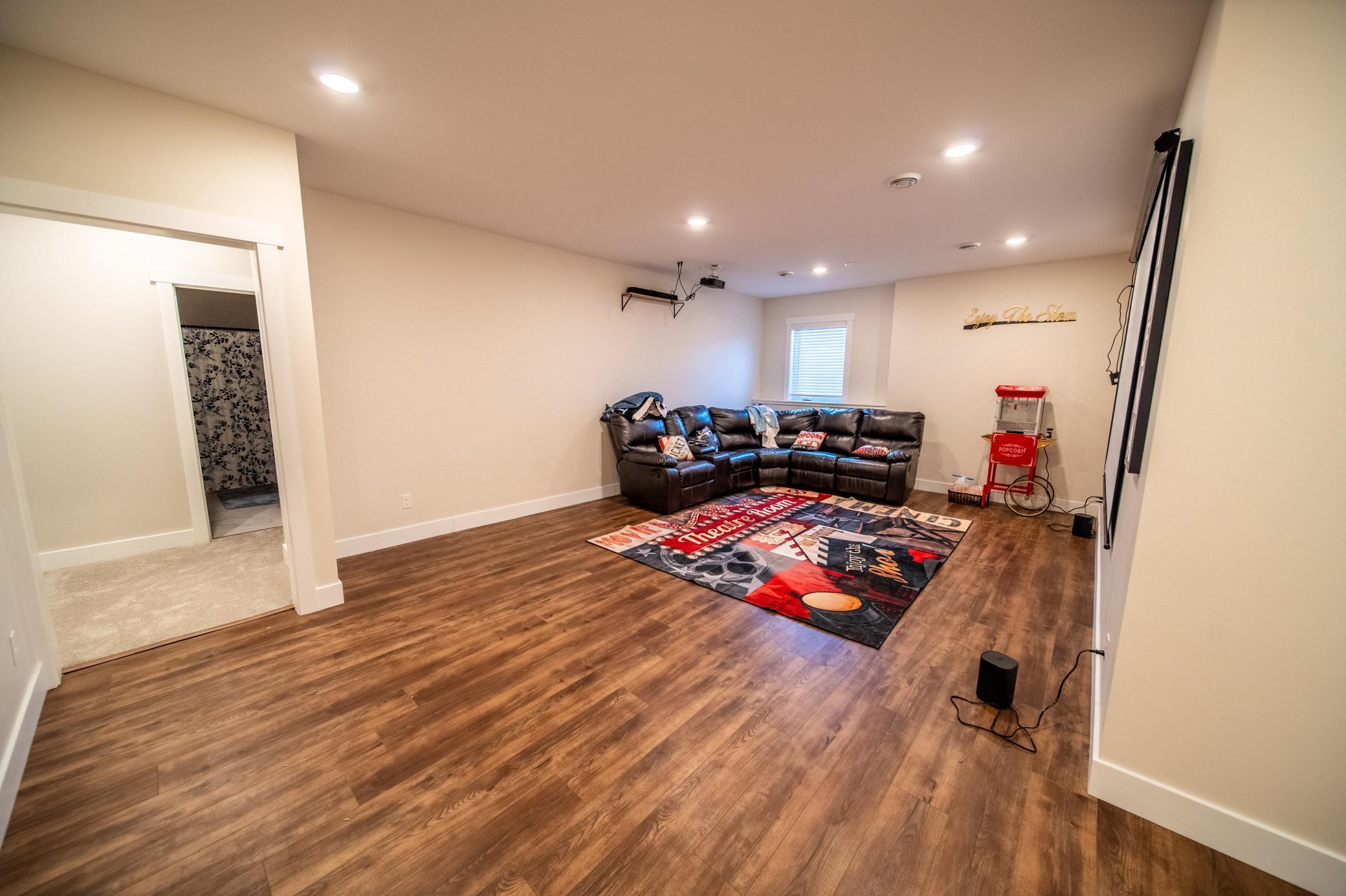 1017 Chester Avenue Southeast Rochester, MN 55904 - Photo 6 of 41