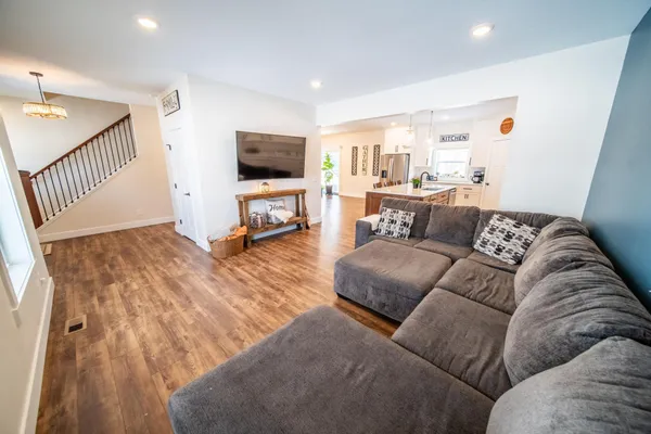 $899,900 | 1017 Chester Avenue Southeast, Rochester, MN 55904