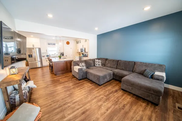 $899,900 | 1017 Chester Avenue Southeast, Rochester, MN 55904