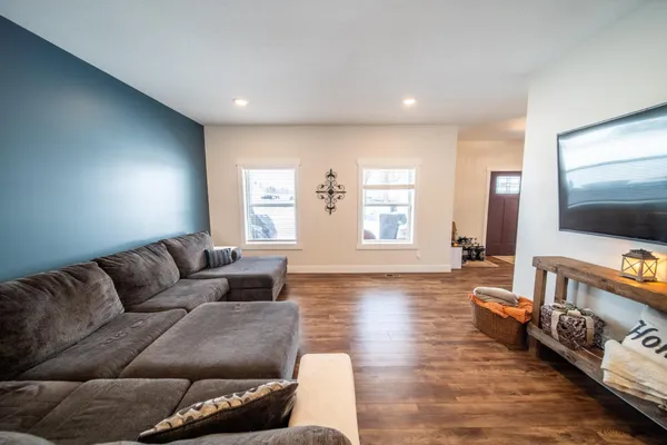 $899,900 | 1017 Chester Avenue Southeast, Rochester, MN 55904