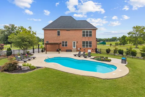 $1,050,000 | 299 Karlee Drive, Lebanon, TN 37087