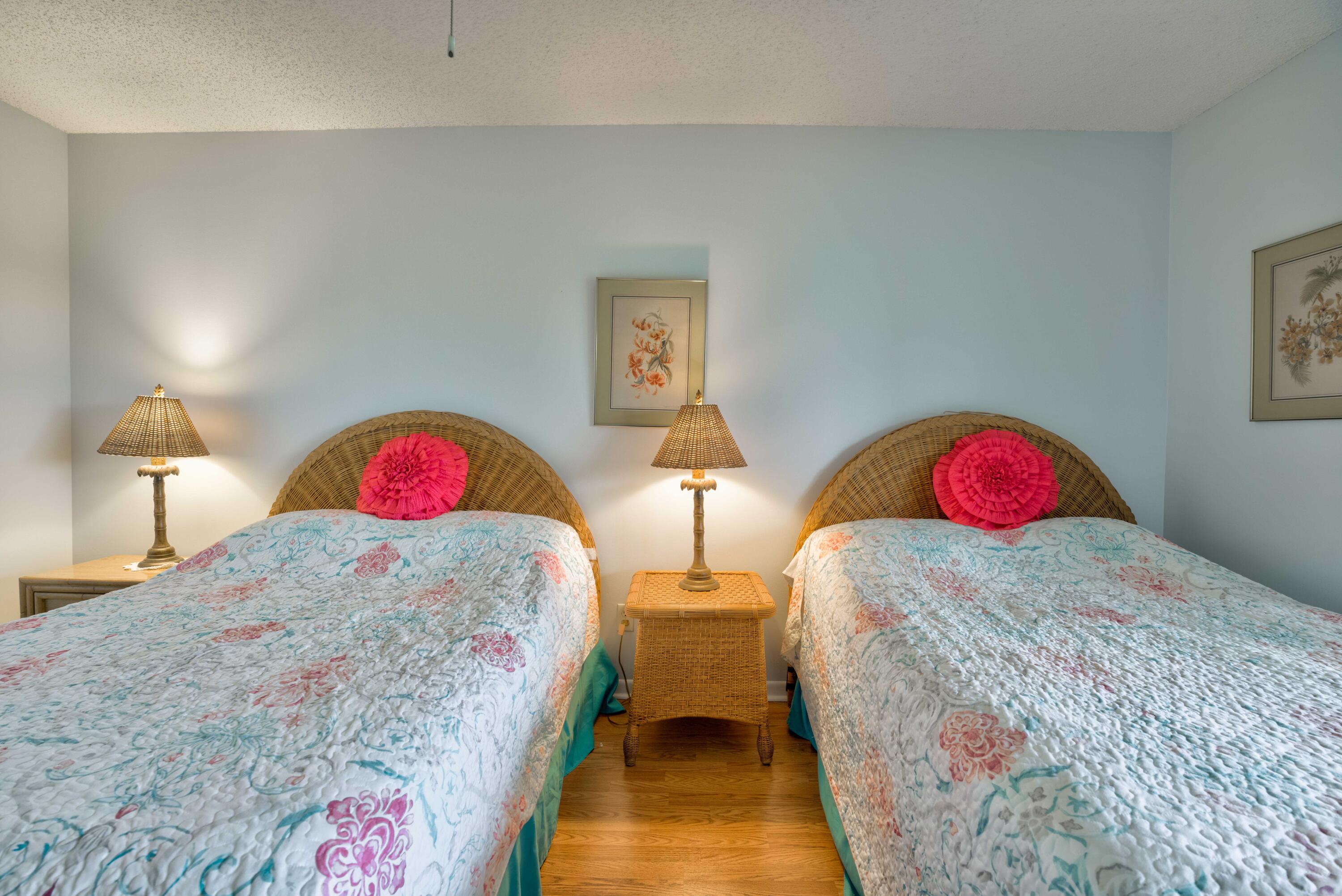 702 Pinecrest Circle, Unit E Jupiter, FL 33458 - Photo 14 of 46 32__mlp6399_400_401_402_403