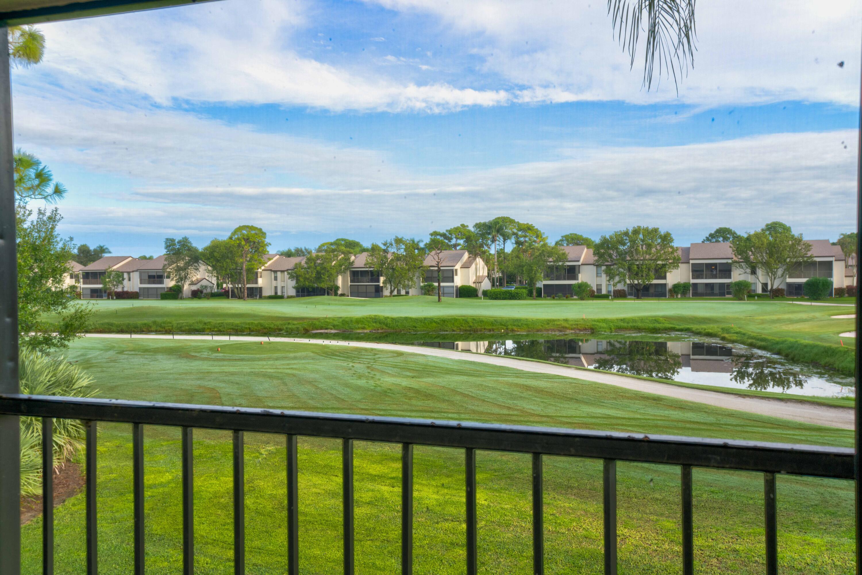 702 Pinecrest Circle, Unit E Jupiter, FL 33458 - Photo 30 of 46 52__mlp6514_5_6_7_8