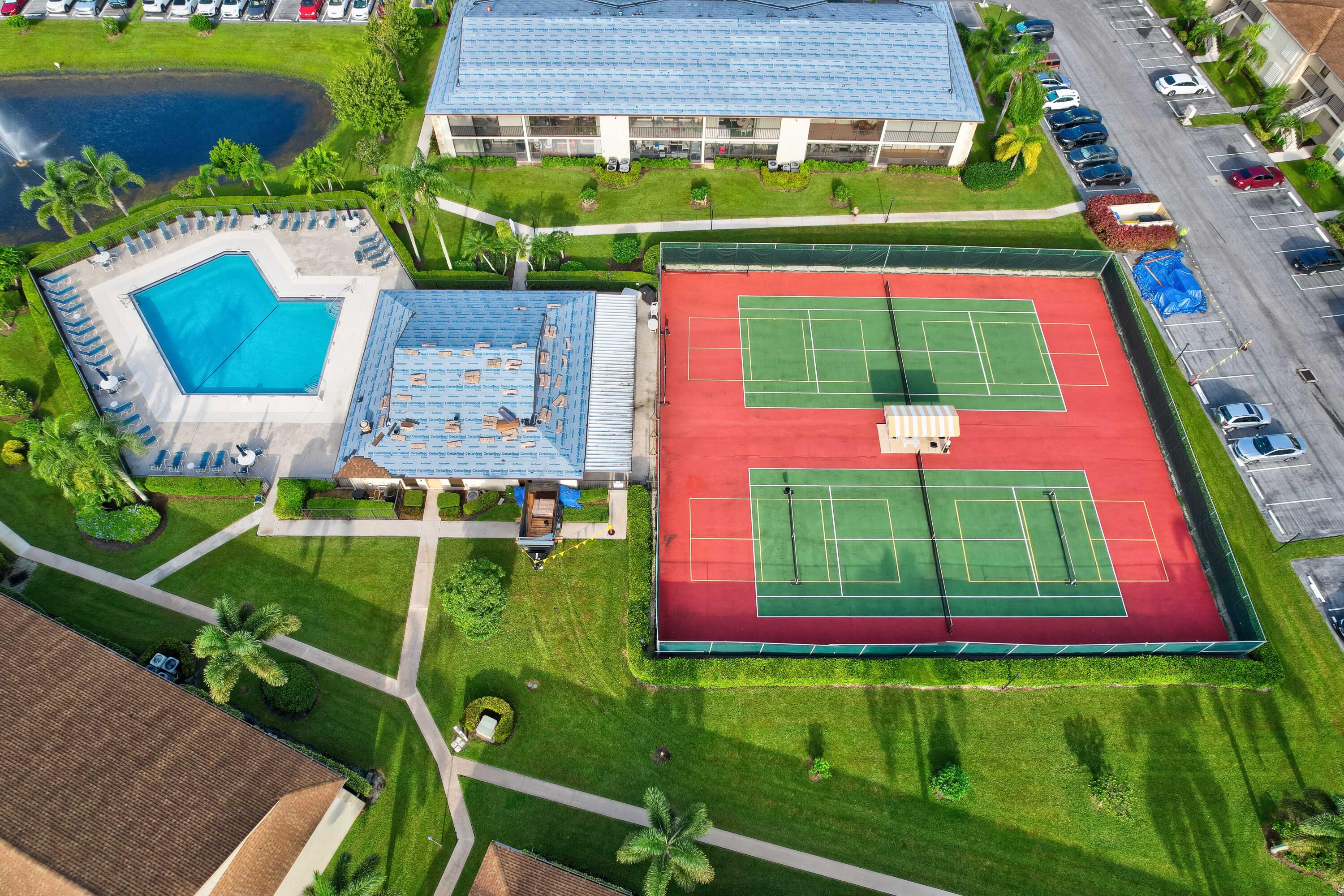 702 Pinecrest Circle, Unit E Jupiter, FL 33458 - Photo 35 of 46 15_dji_0071_2_3_4_5