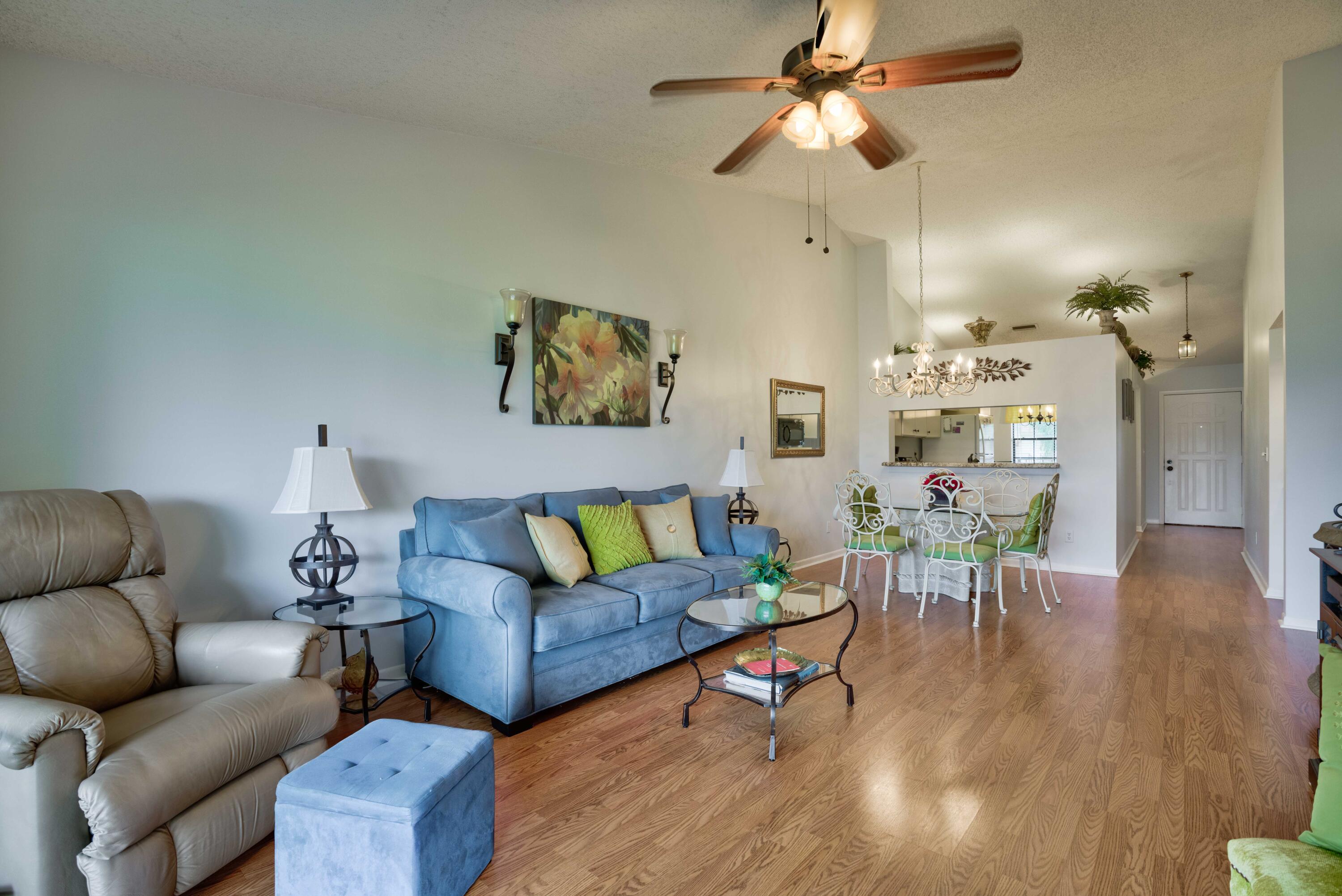 702 Pinecrest Circle, Unit E Jupiter, FL 33458 - Photo 10 of 46 47__mlp6484_5_6_7_8