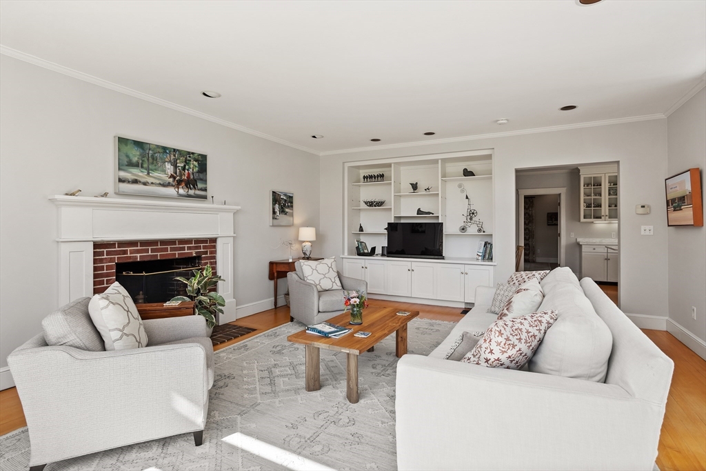 612 Lexington Road Concord, MA 01742 - Photo 14 of 37