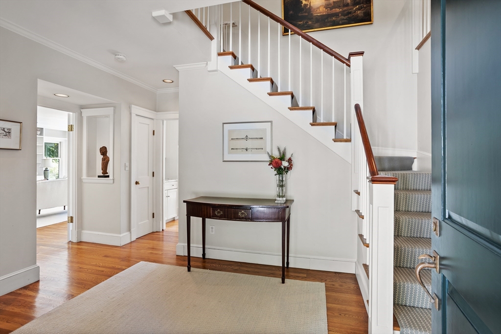 612 Lexington Road Concord, MA 01742 - Photo 4 of 37