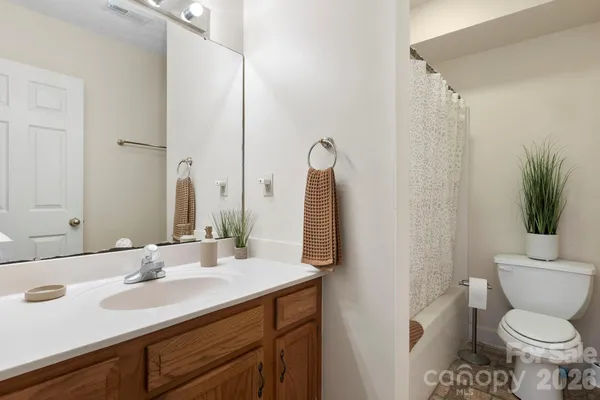 $598,000 | 145 Fox Glen Drive, Arden, NC 28704