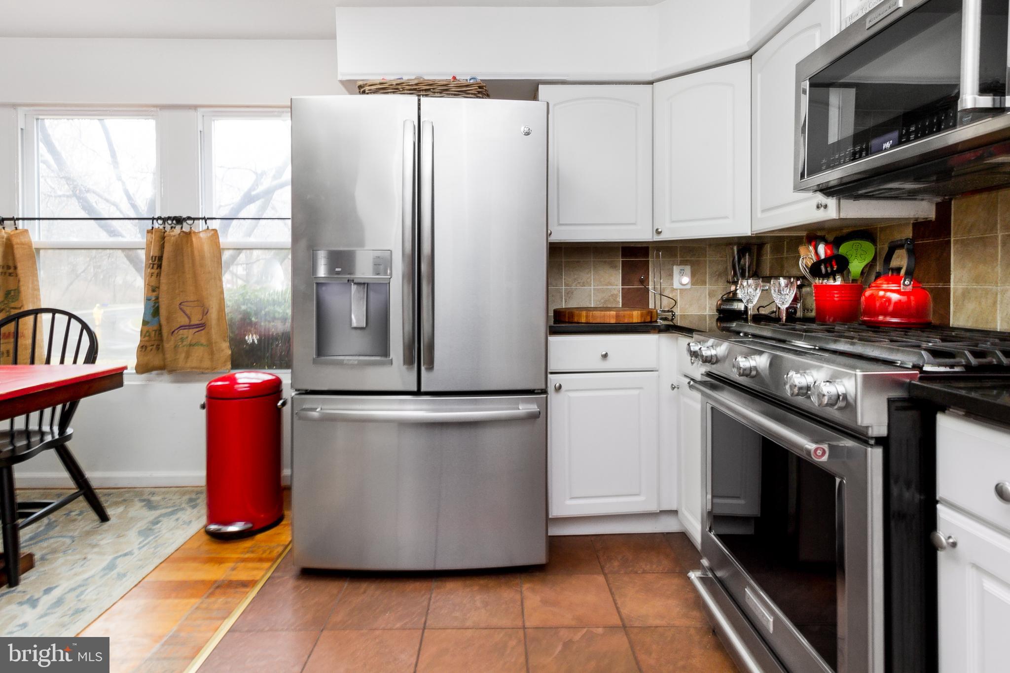 1505 Flora Lane Silver Spring, MD 20910 - Photo 12 of 30 Gallery Image 12