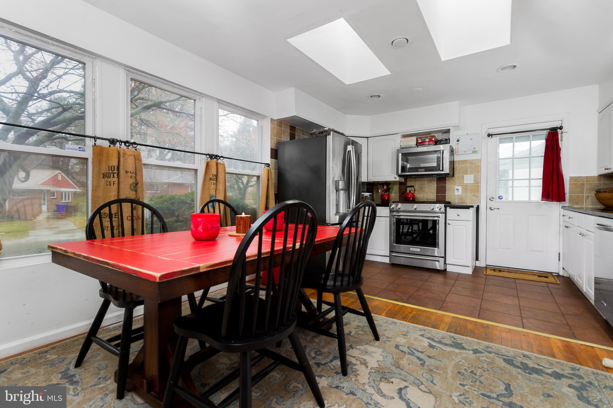 1505 Flora Lane Silver Spring, MD 20910 - Photo 13 of 30 Gallery Image 13