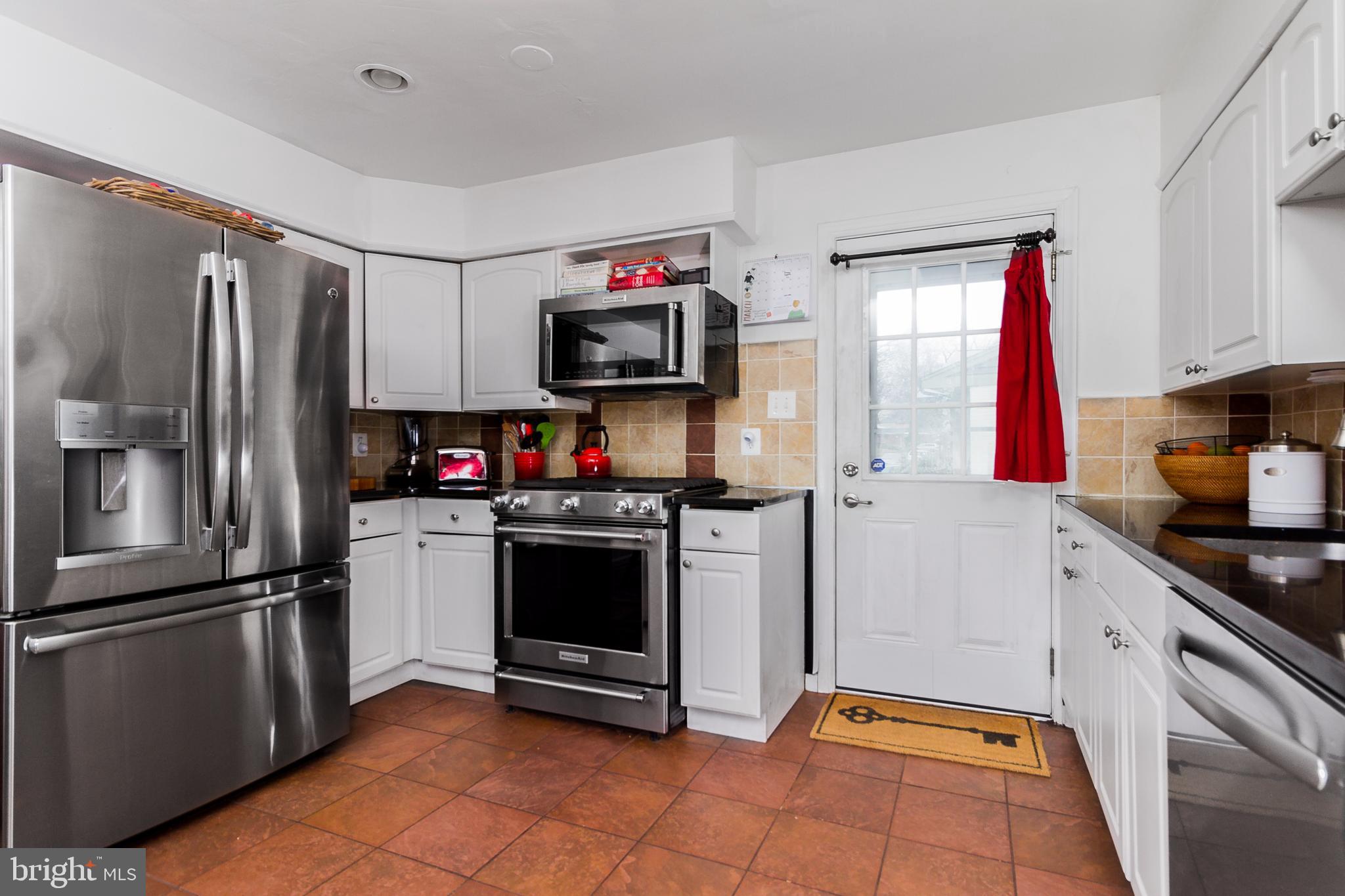 1505 Flora Lane Silver Spring, MD 20910 - Photo 14 of 30 Gallery Image 14
