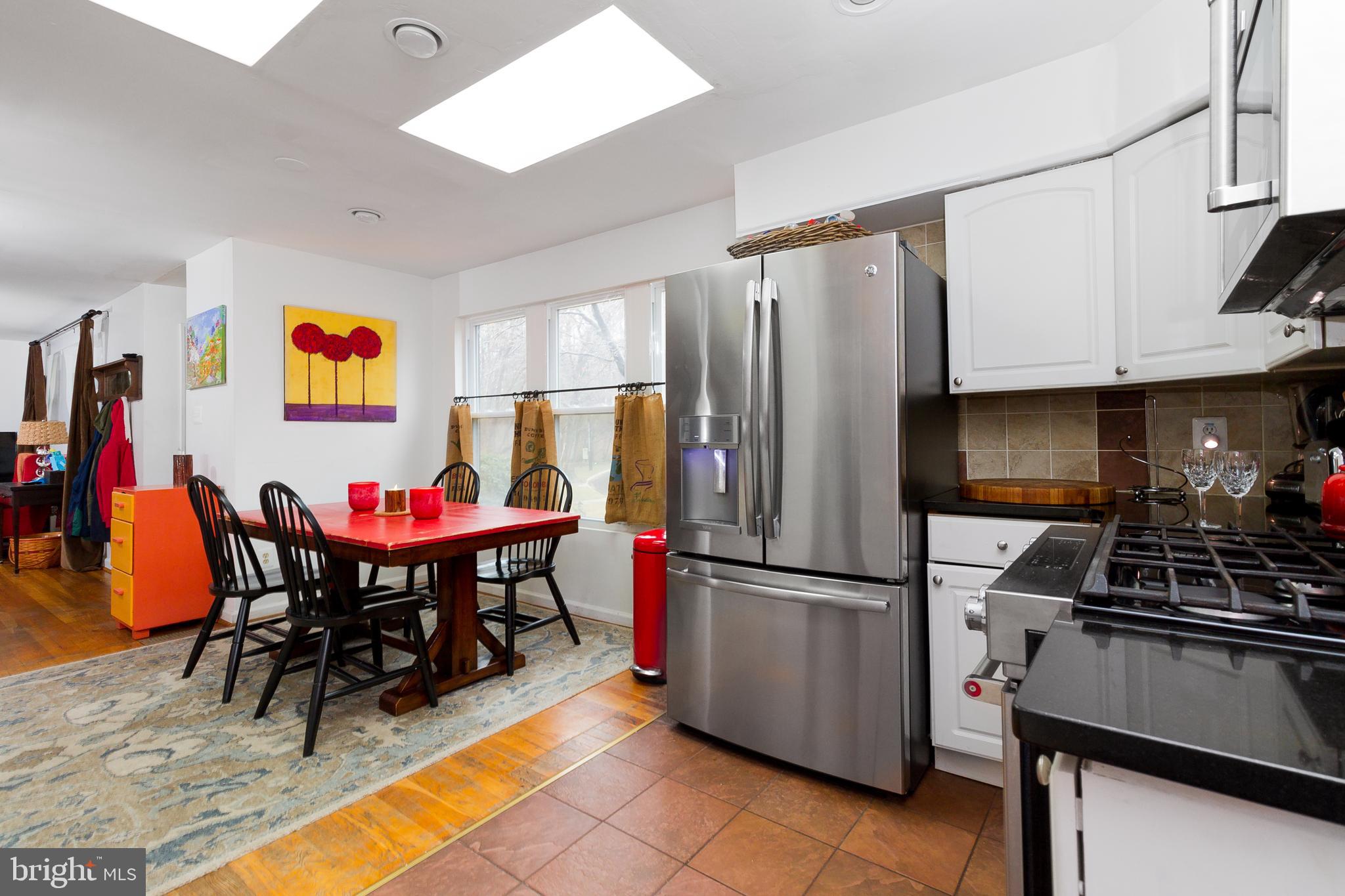 1505 Flora Lane Silver Spring, MD 20910 - Photo 3 of 30 Gallery Image 3