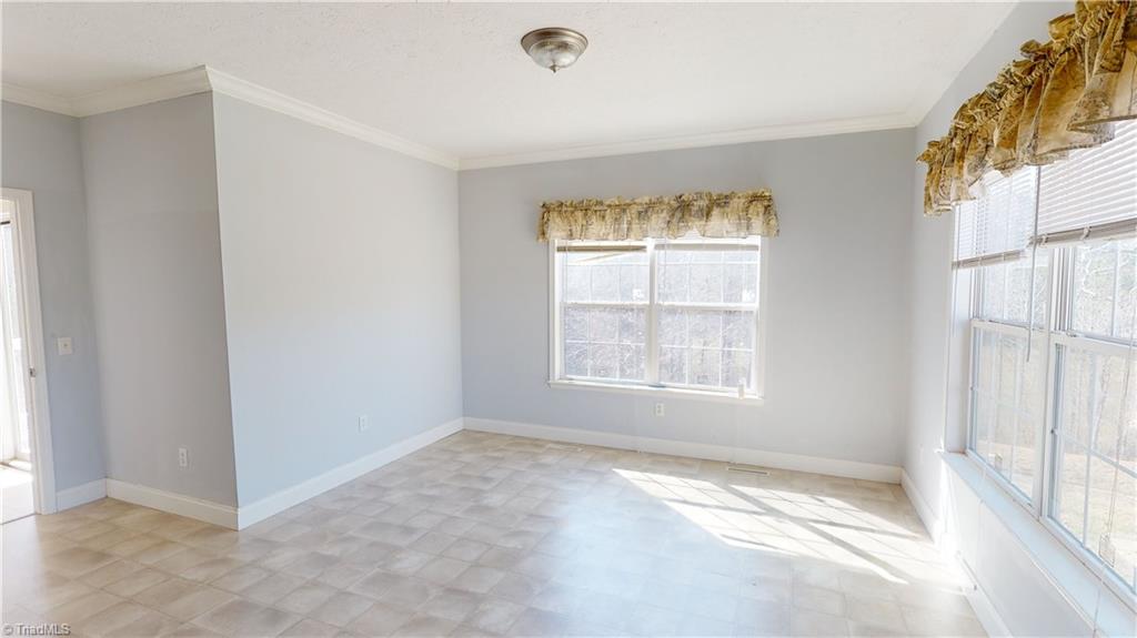 1529 Ring Road Westfield, NC 27053 - Photo 15 of 41 Gallery Image 15