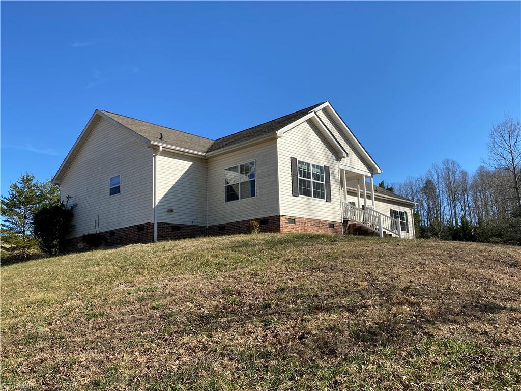 1529 Ring Road Westfield, NC 27053 - Photo 36 of 41 Gallery Image 36