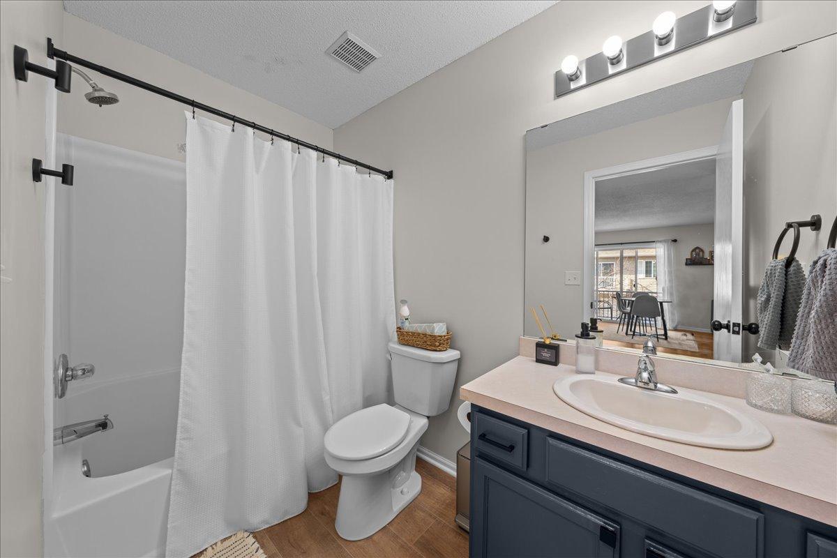 1579 County Rd D East, Unit K Maplewood, MN 55109 - Photo 7 of 28