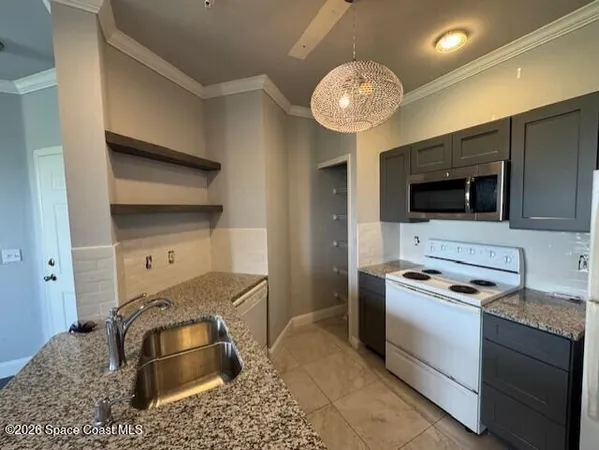 $1,475 | 5663 Star Rush Drive, Unit 302, Melbourne, FL 32940