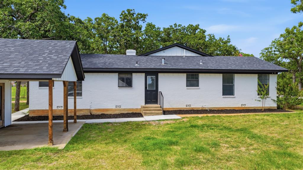 109 Aslan Road Poolville, TX 76487 - Photo 31 of 37