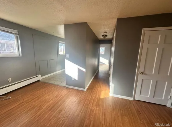 $1,050 | 1578 Macon Street, Aurora, CO 80010