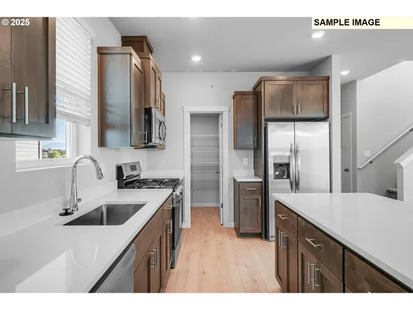 $429,900 | 1022 Legacy Street, Eugene, OR 97402