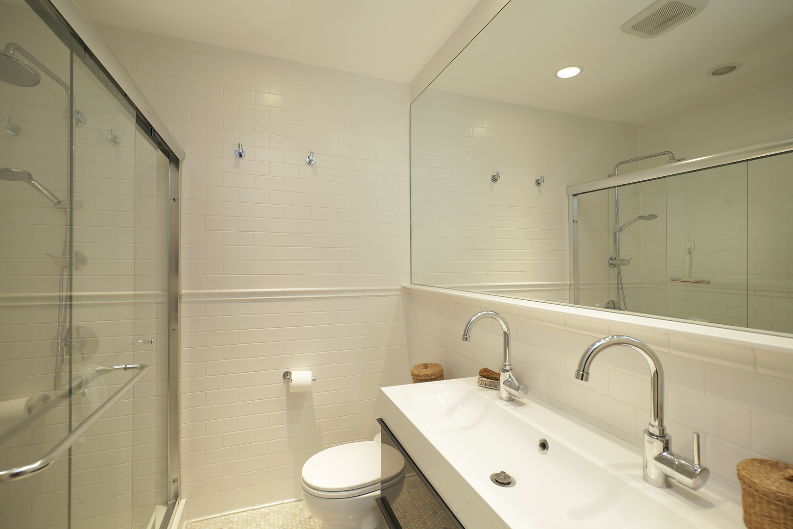 1632 Wesley Avenue Evanston, IL 60201 - Photo 13 of 26