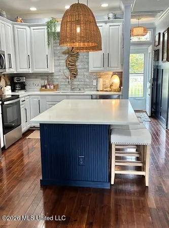 $275,000 | 1515 East Beach Boulevard, Unit 212, Pass Christian, MS 39571