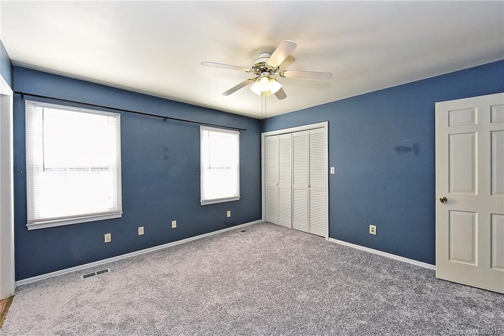 8349 Knights Bridge Road, Unit 8649 Charlotte, NC 28210 - Photo 13 of 22 Gallery Image 13