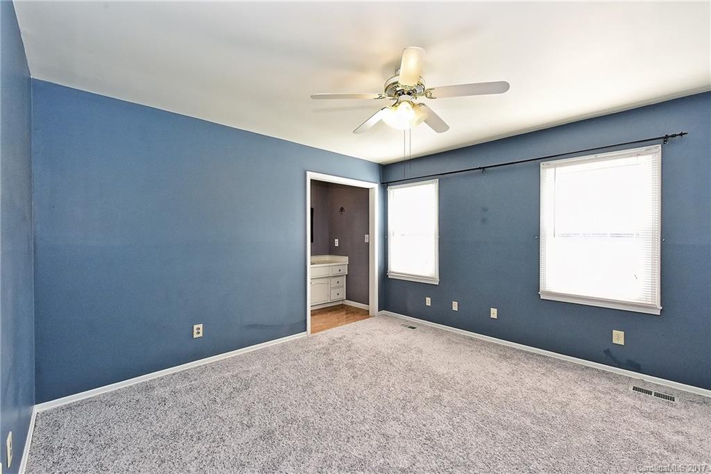 8349 Knights Bridge Road, Unit 8649 Charlotte, NC 28210 - Photo 14 of 22 Gallery Image 14