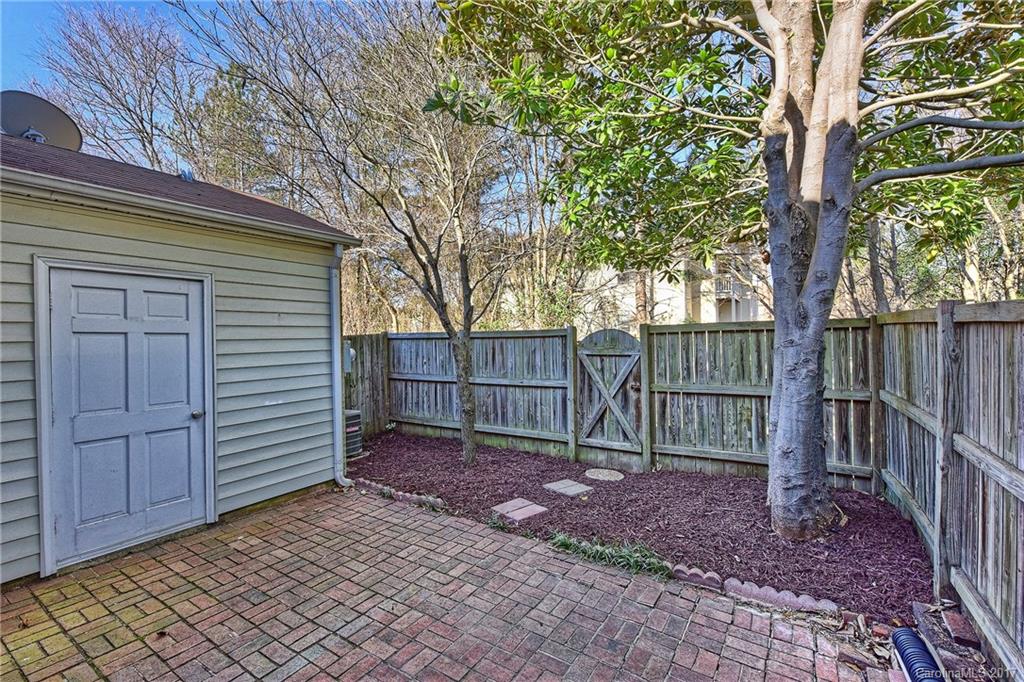 8349 Knights Bridge Road, Unit 8649 Charlotte, NC 28210 - Photo 20 of 22 Gallery Image 20