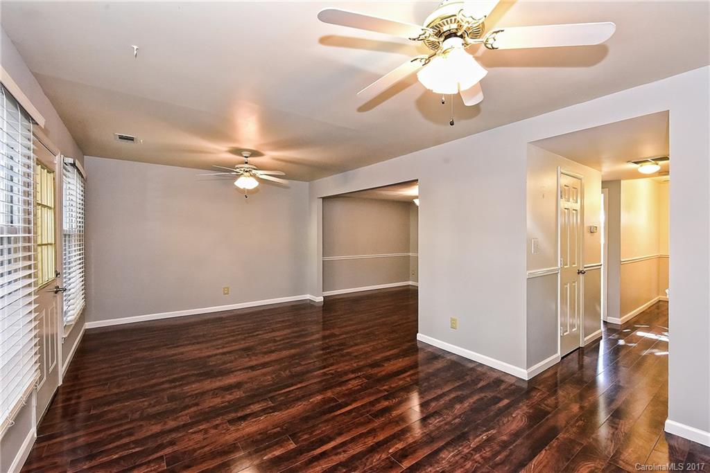 8349 Knights Bridge Road, Unit 8649 Charlotte, NC 28210 - Photo 3 of 22 Gallery Image 3