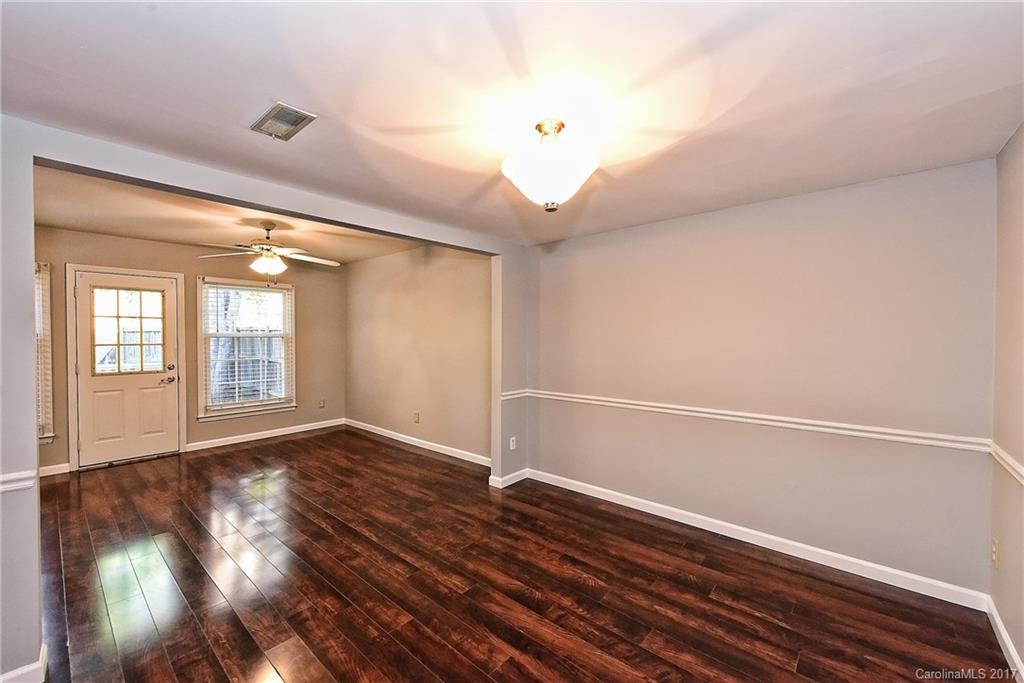 8349 Knights Bridge Road, Unit 8649 Charlotte, NC 28210 - Photo 7 of 22 Gallery Image 7