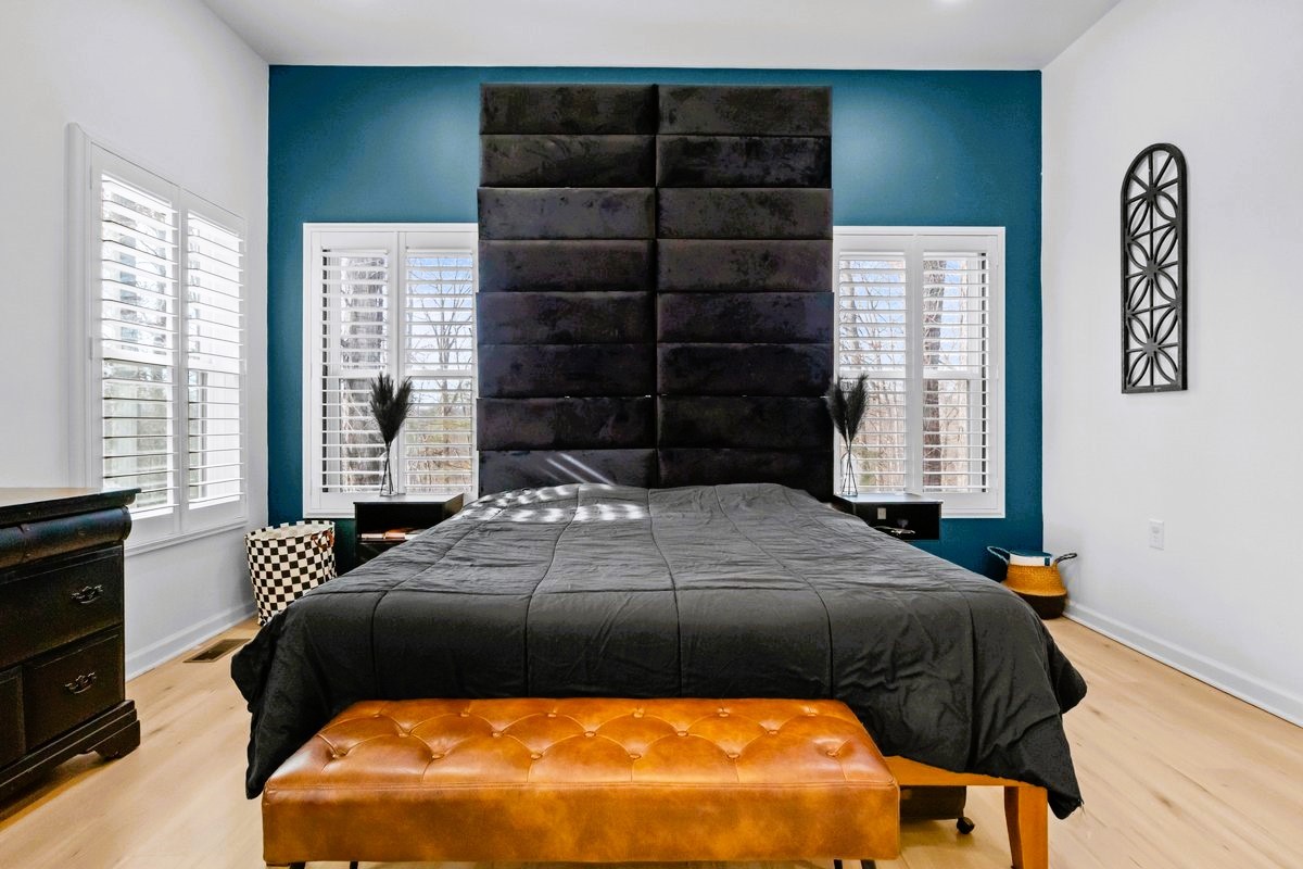 1975 Kelly Road Holladay, TN 38341 - Photo 20 of 88 a bedroom with a bed and a window