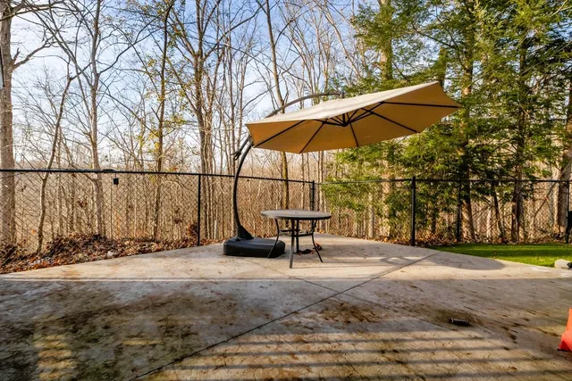 $699,000 | 1975 Kelly Road, Holladay, TN 38341