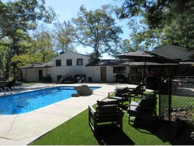 $699,000 | 1975 Kelly Road, Holladay, TN 38341