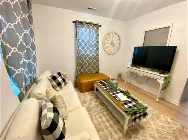 $699,000 | 1975 Kelly Road, Holladay, TN 38341