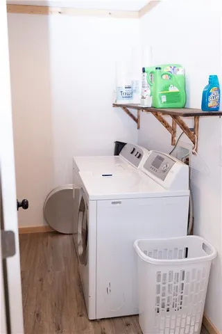 $200,000 | 33 East Sugar Lk Cove, Mound City, KS 66056