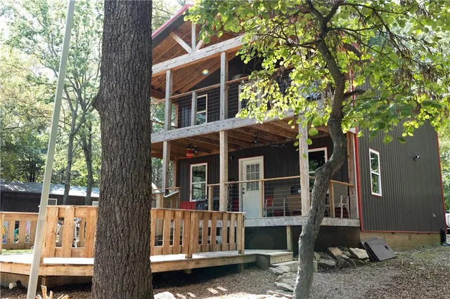 $200,000 | 33 East Sugar Lk Cove, Mound City, KS 66056