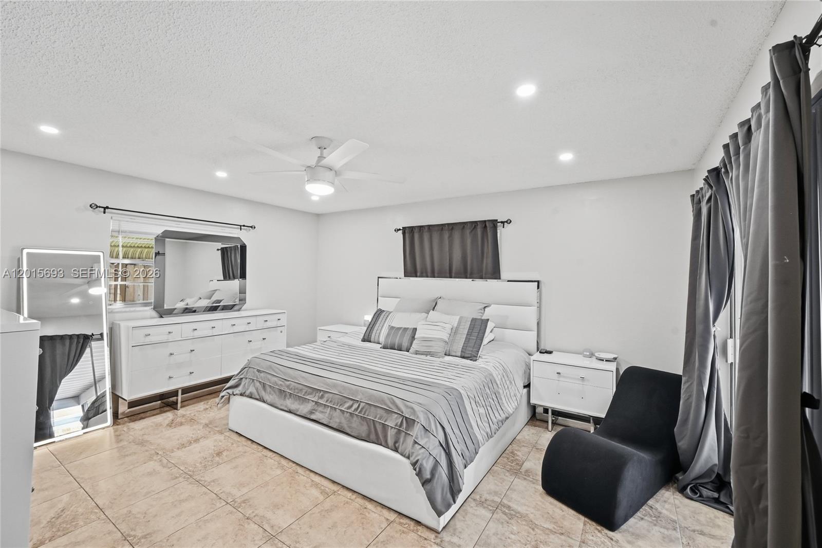 8972 Southwest 8th Street Boca Raton, FL 33433 - Photo 19 of 45 Gallery Image 19