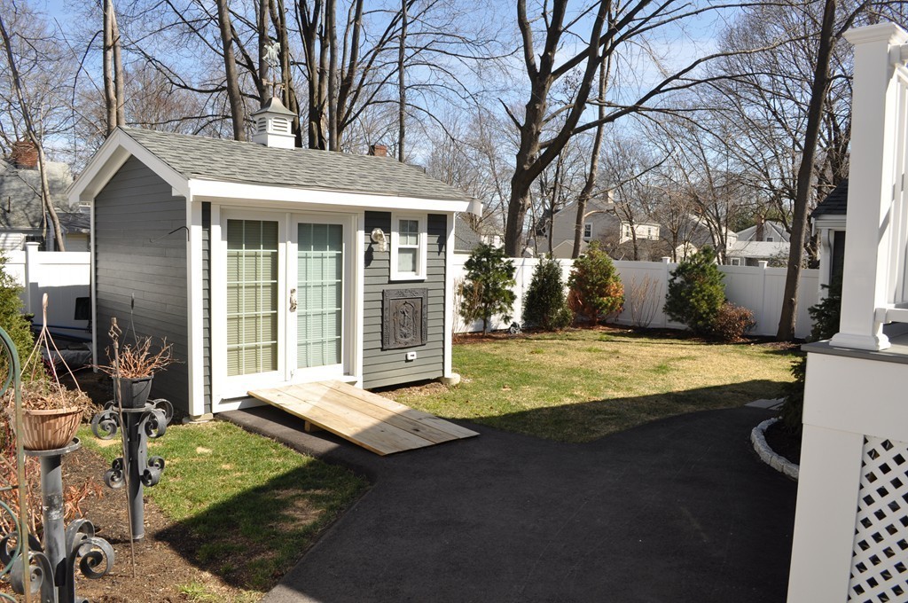 39 Barbara Road Newton, MA 02465 - Photo 18 of 19