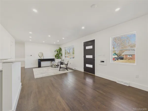 $617,390 | 2571 South Perry Street, Denver, CO 80219