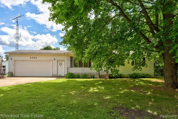 $239,000 | 4585 Birch Run Road, Millington, MI 48746