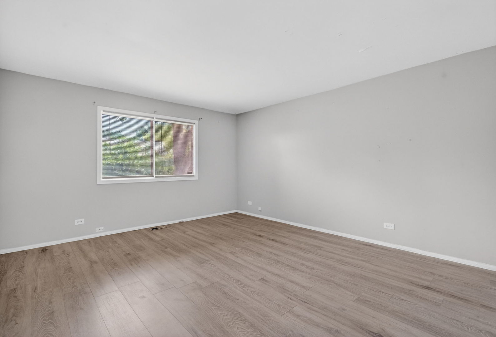 115 Oriole Road Matteson, IL 60443 - Photo 24 of 31