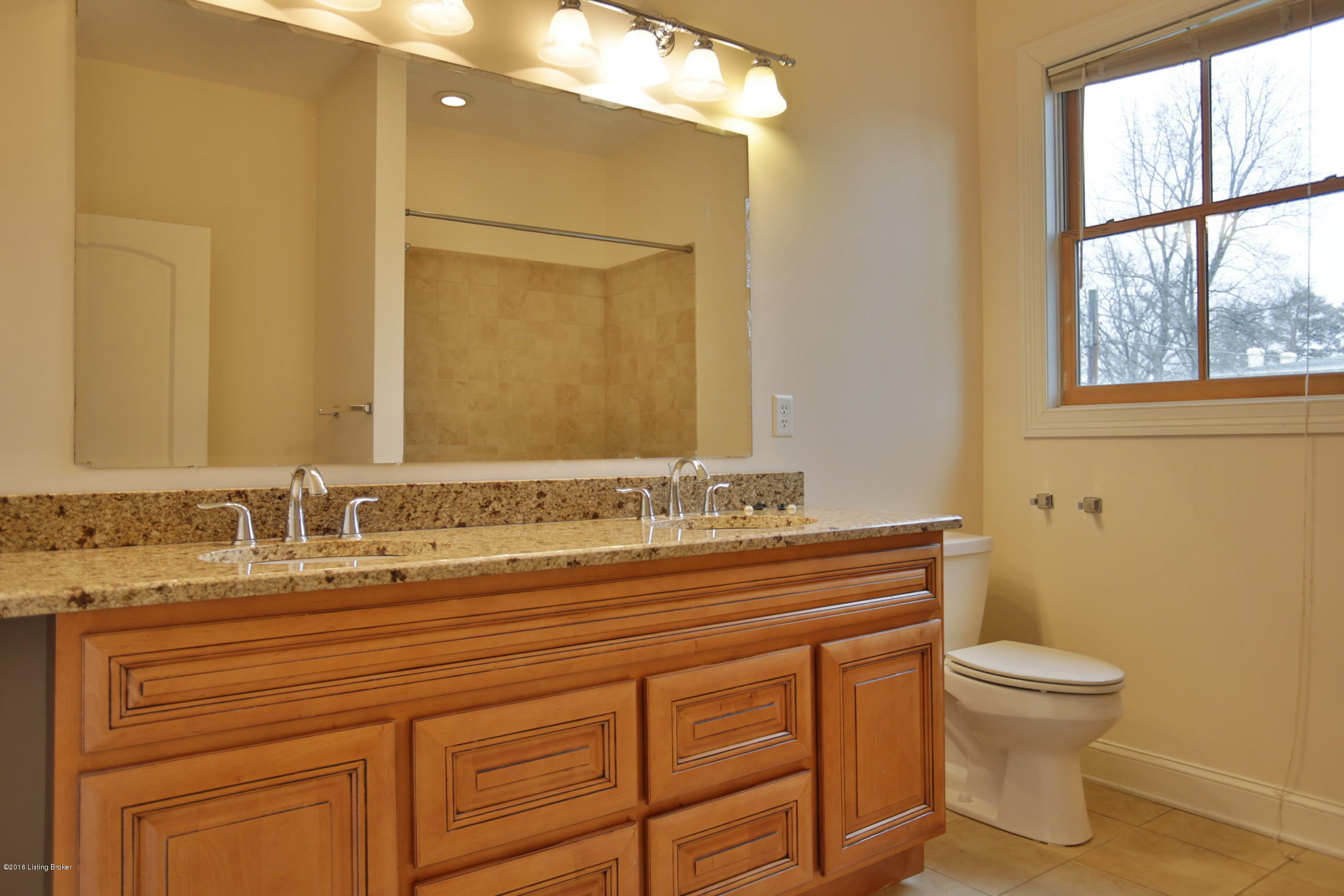 927 Cherokee Road, Unit F Louisville, KY 40204 - Photo 20 of 31 18